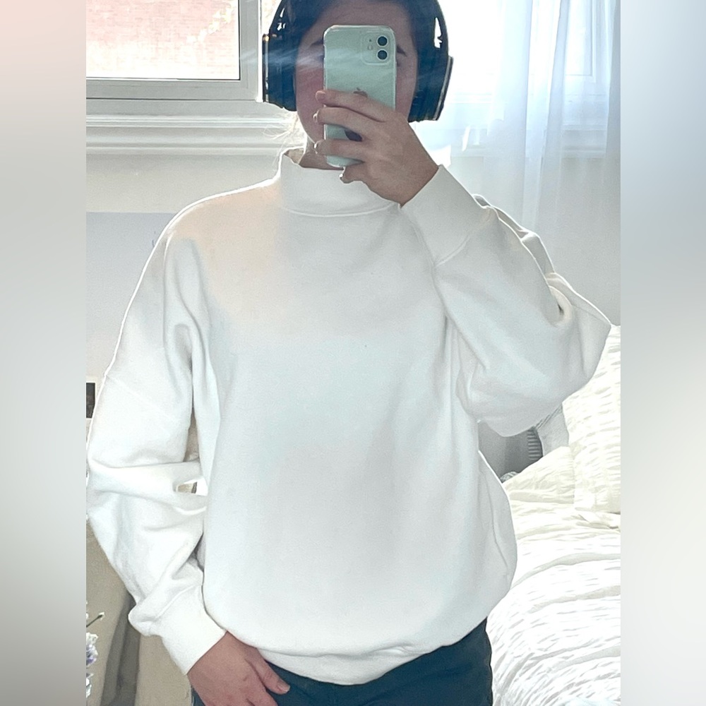 aritzia cozy fleece mega mock sweatshirt